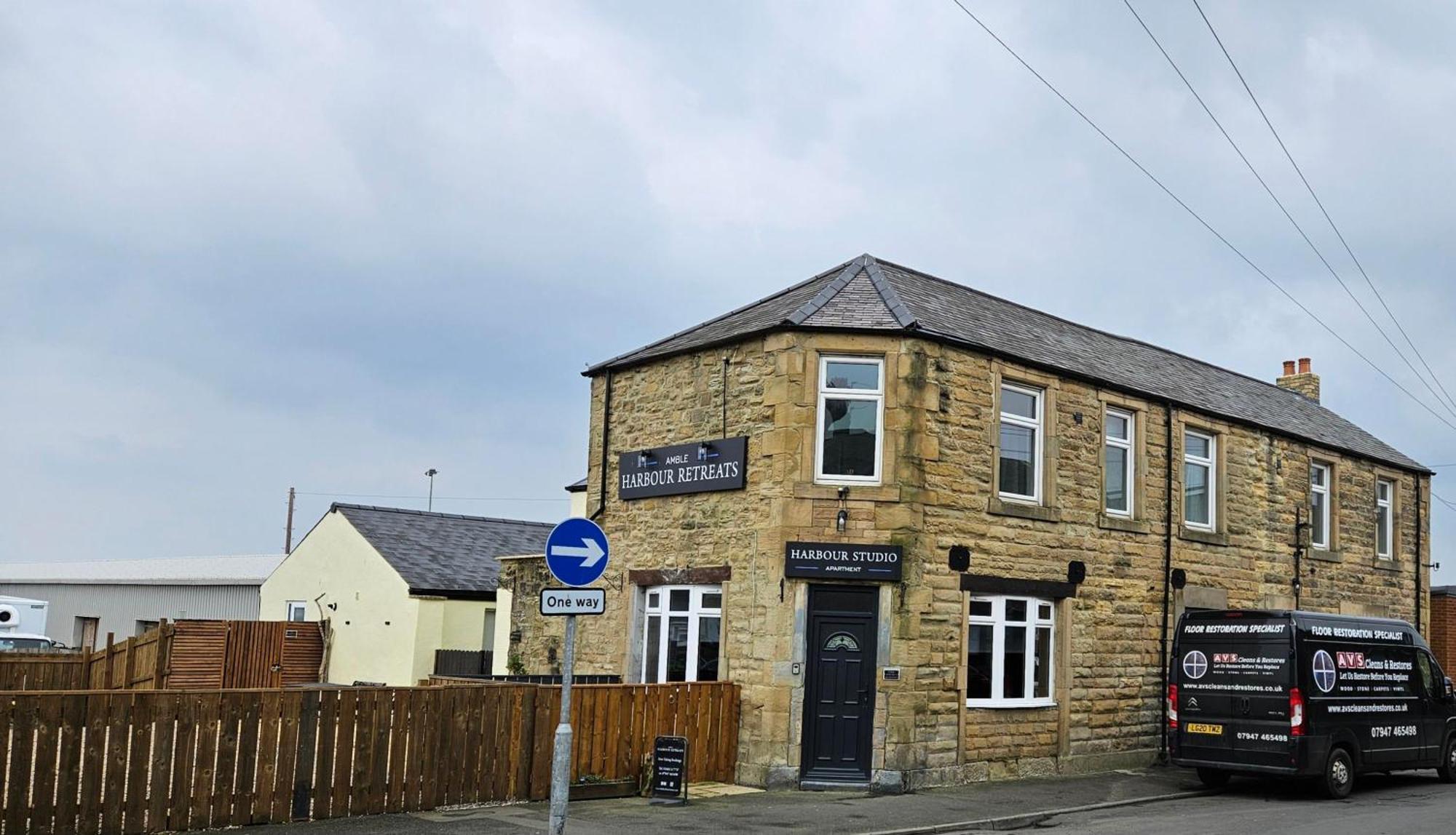 Amble Harbour Retreats Hotel Buitenkant foto