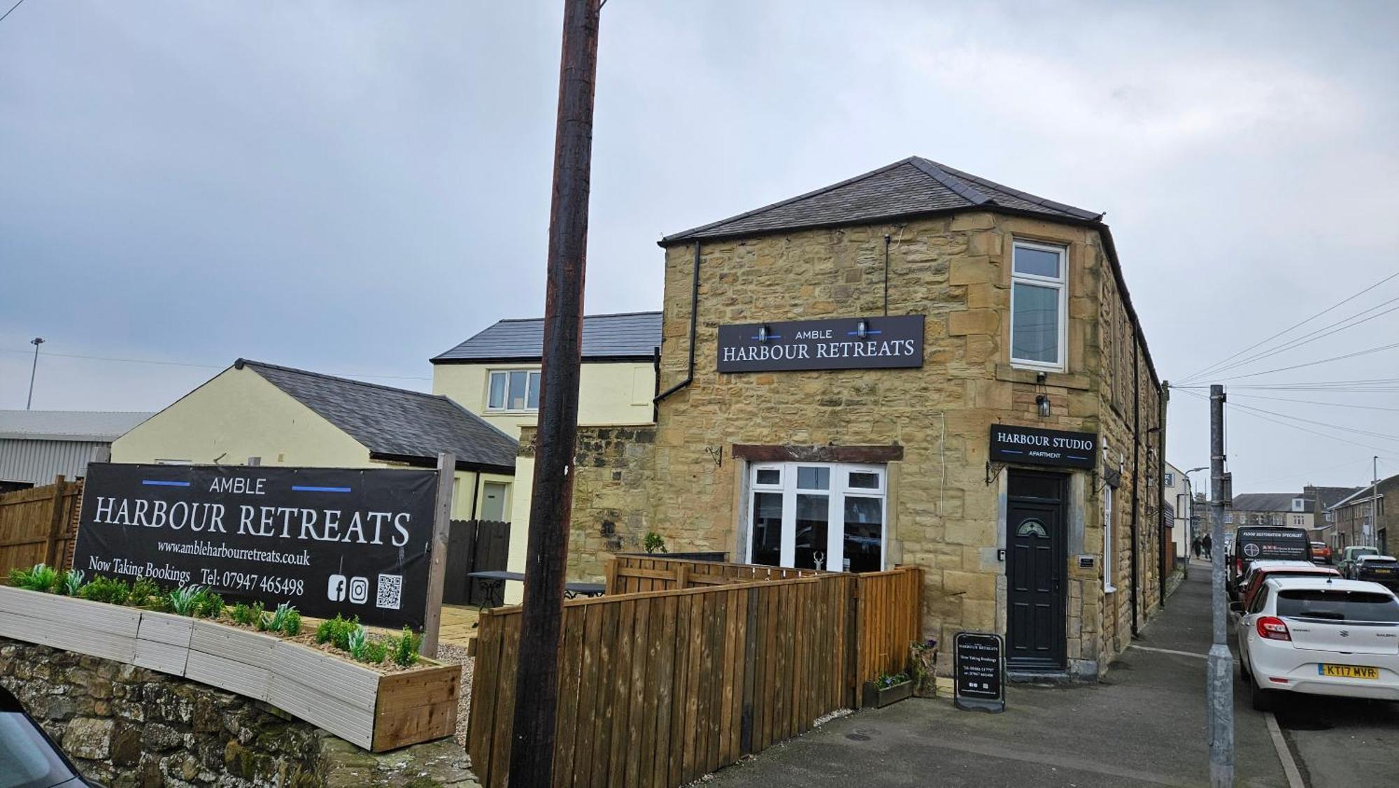 Amble Harbour Retreats Hotel Buitenkant foto