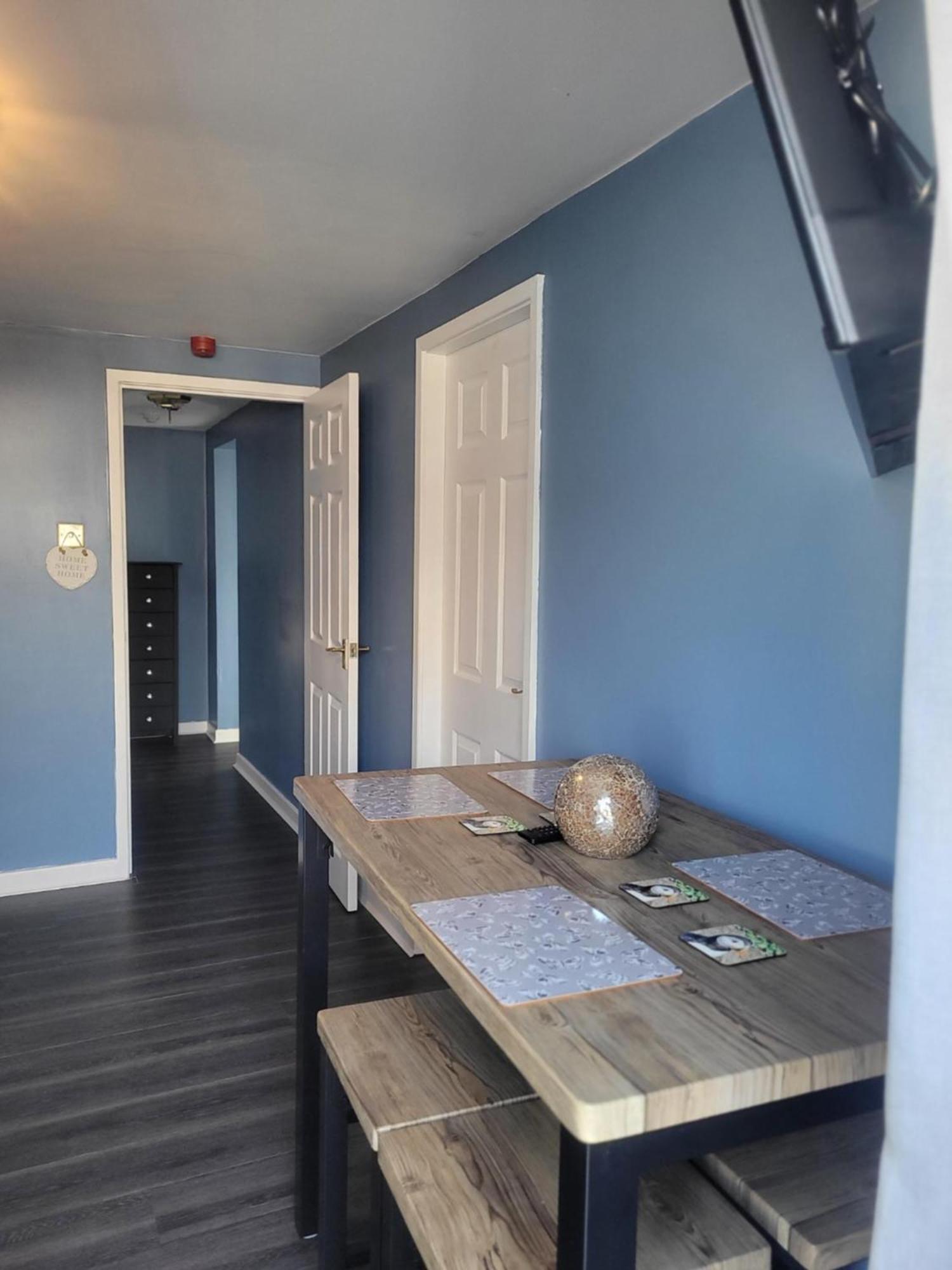 Amble Harbour Retreats Hotel Buitenkant foto