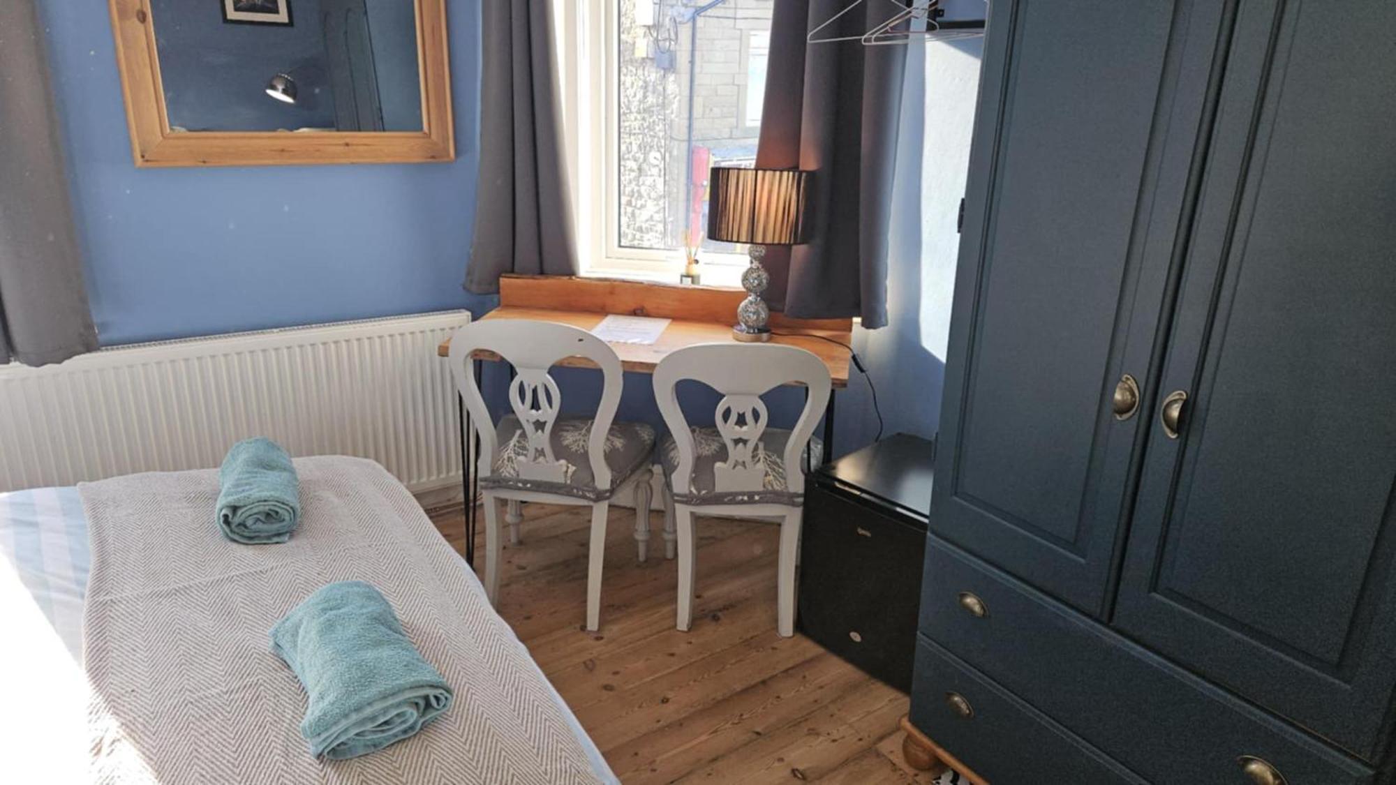 Amble Harbour Retreats Hotel Buitenkant foto