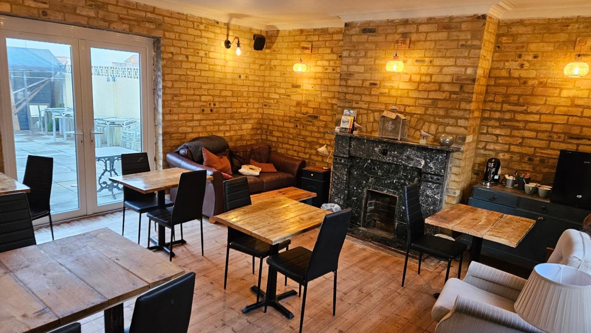 Amble Harbour Retreats Hotel Buitenkant foto
